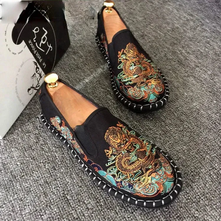 2023 Embroidered Men's Casual Loafers Summer Fashion Slip on Male Canvas Shoes Lightweight Breathable Flat Shoes