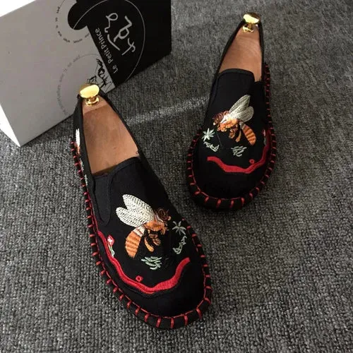 2023 Embroidered Men's Casual Loafers Summer Fashion Slip on Male Canvas Shoes Lightweight Breathable Flat Shoes