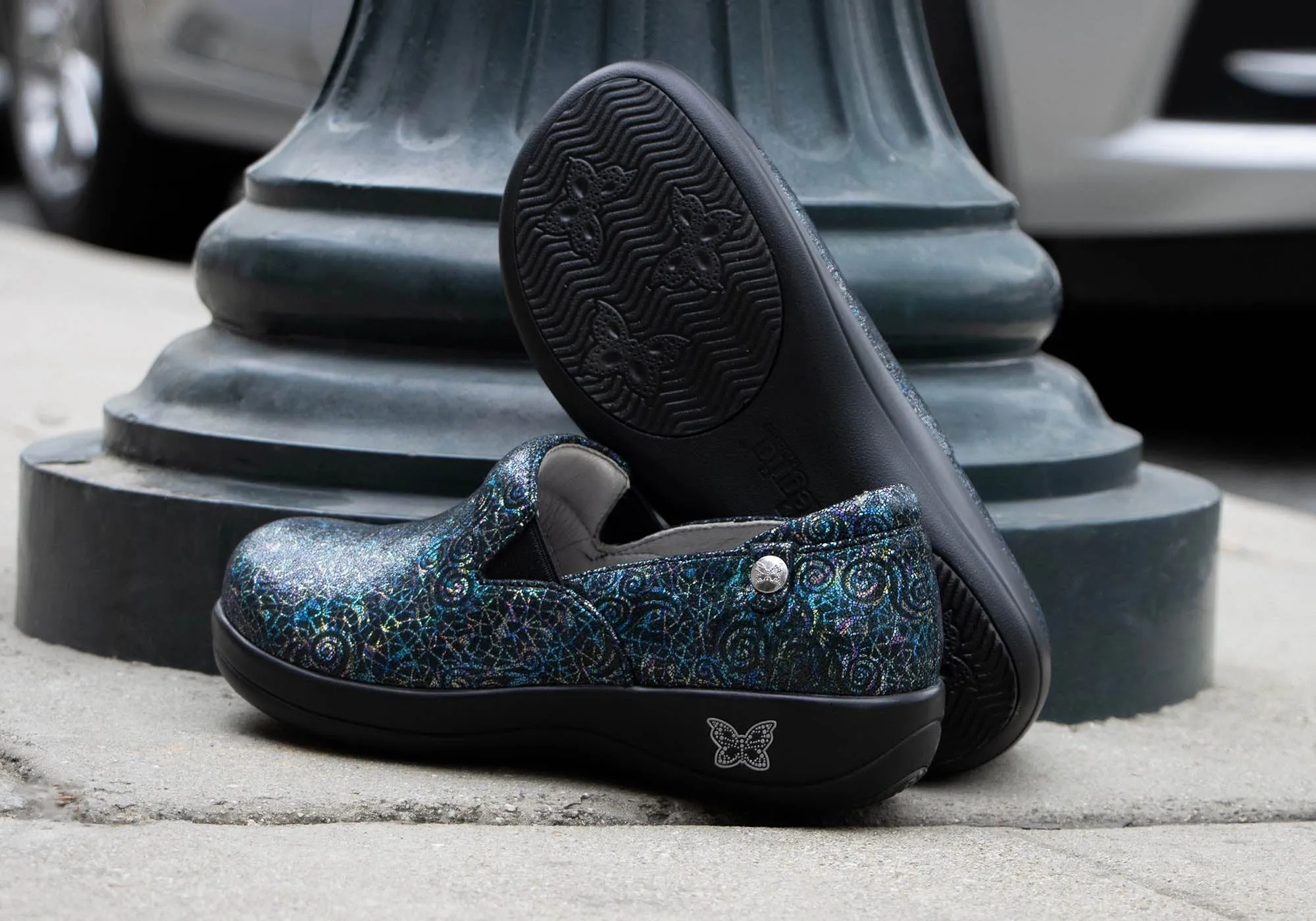 Alegria Keli Womens Comfortable Slip On Shoes Soft Serve