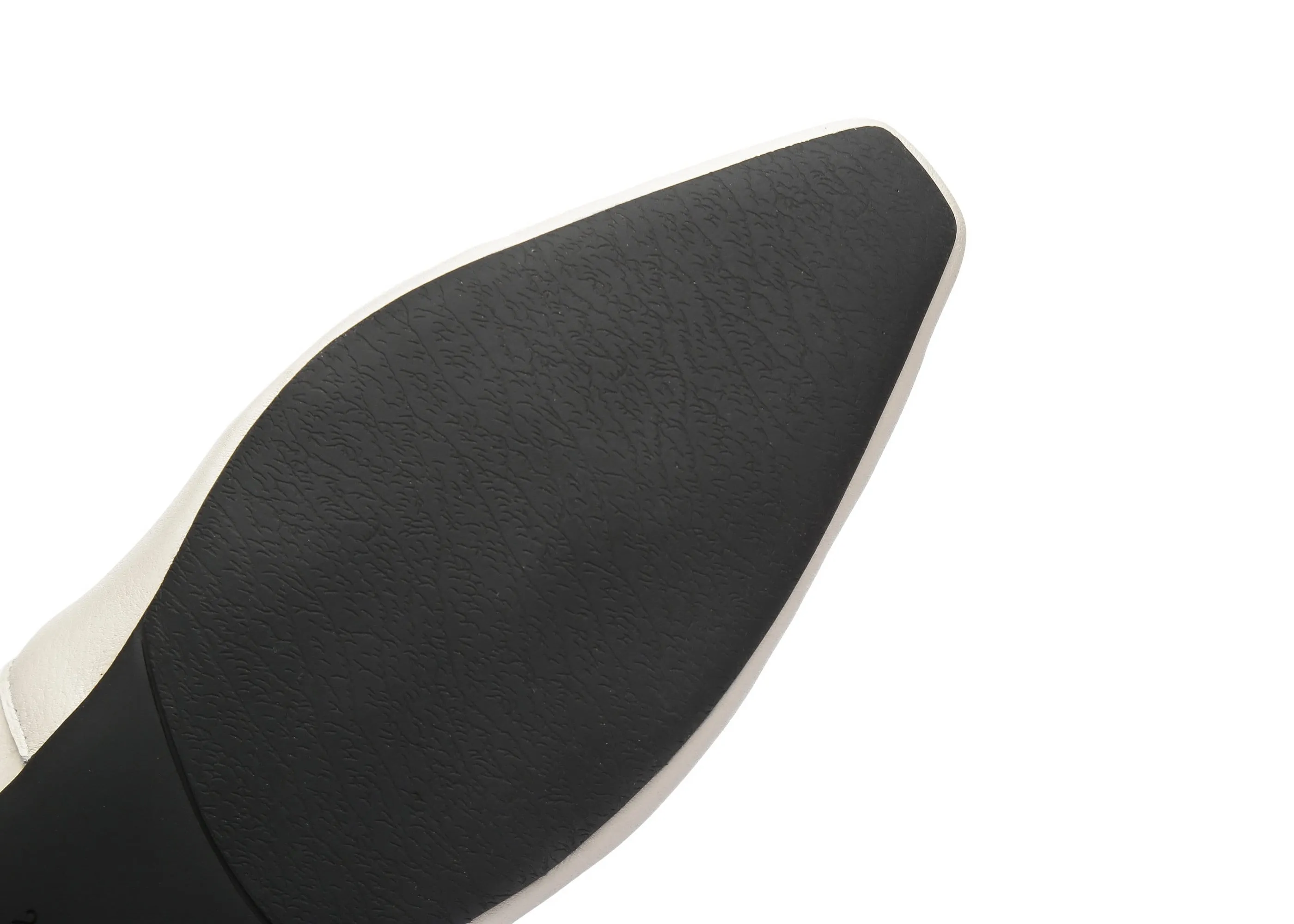 Australian Shepherd® Everly Leather Pointed Toe Ballet Flats