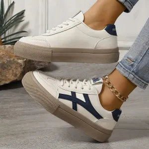 Avencea | Orthopedic Low Sneakers with Rubber Sole