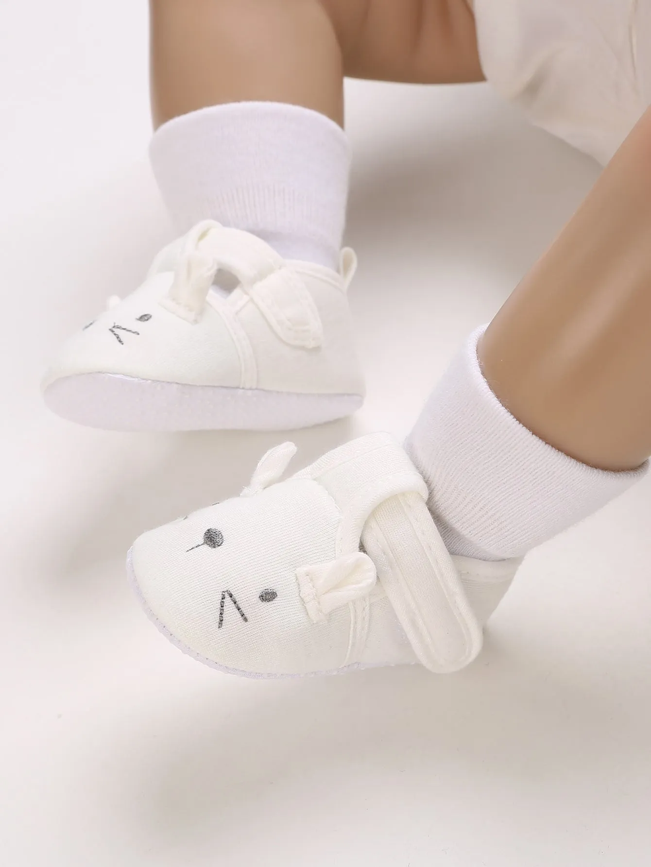 Baby Cartoon Embroidery Hook-and-loop Fastener Flats FD
