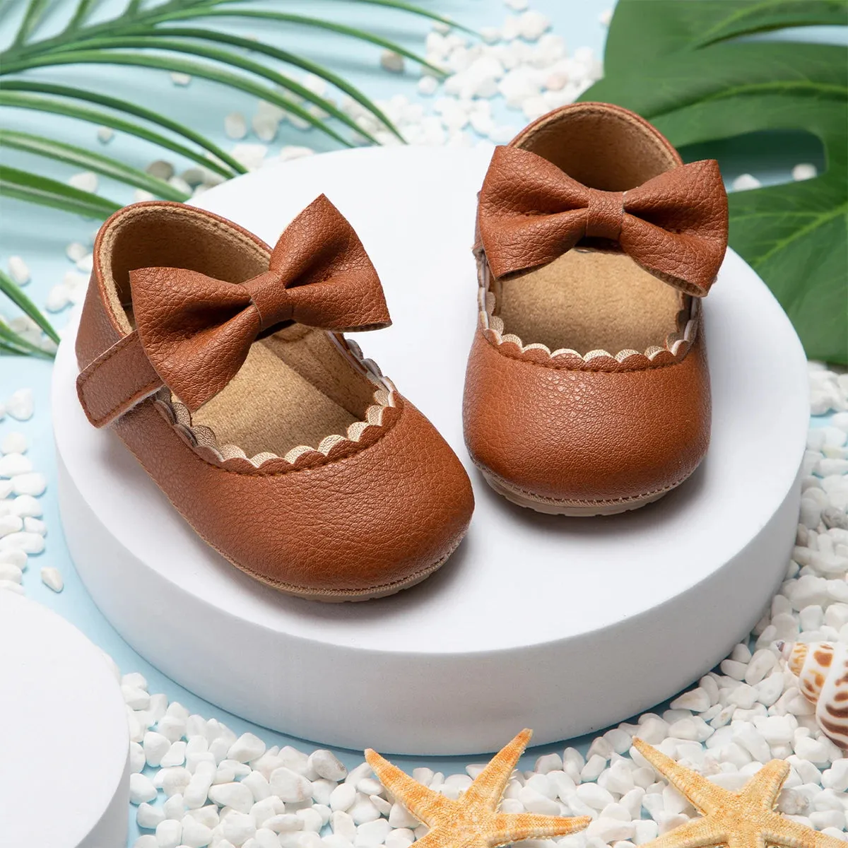 Bowed Scalloped Dress Shoes
