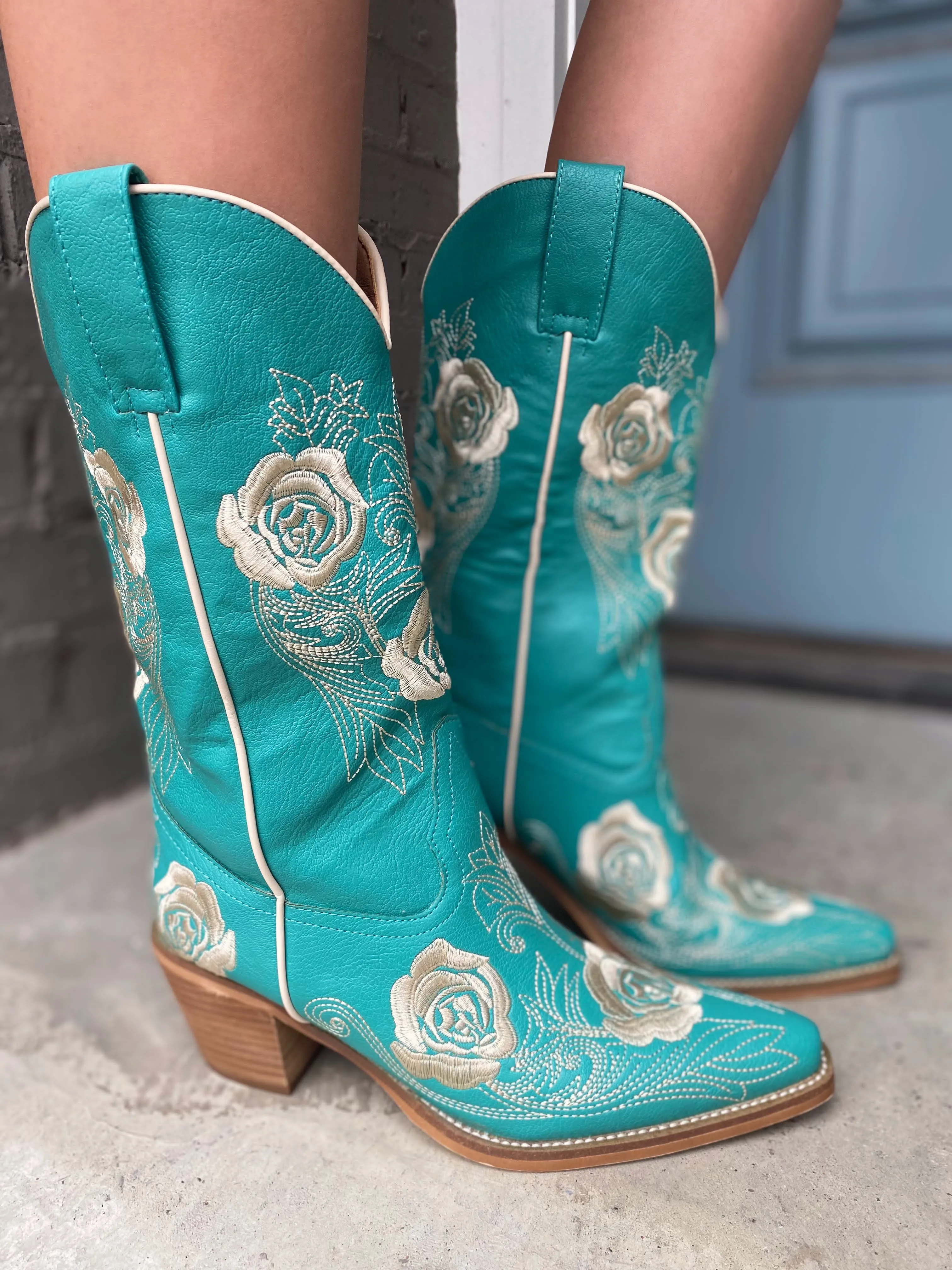 CALI Western Boot