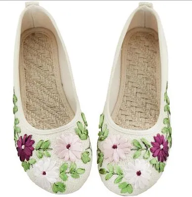 Comfortable Old Peking Ballerina Flat Shoes