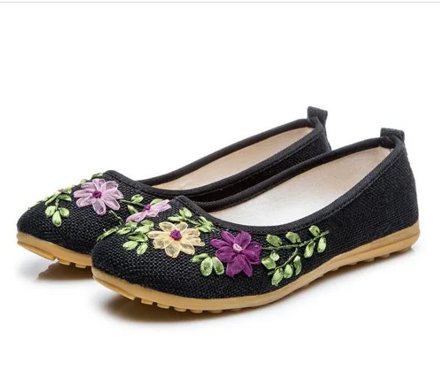 Comfortable Old Peking Ballerina Flat Shoes