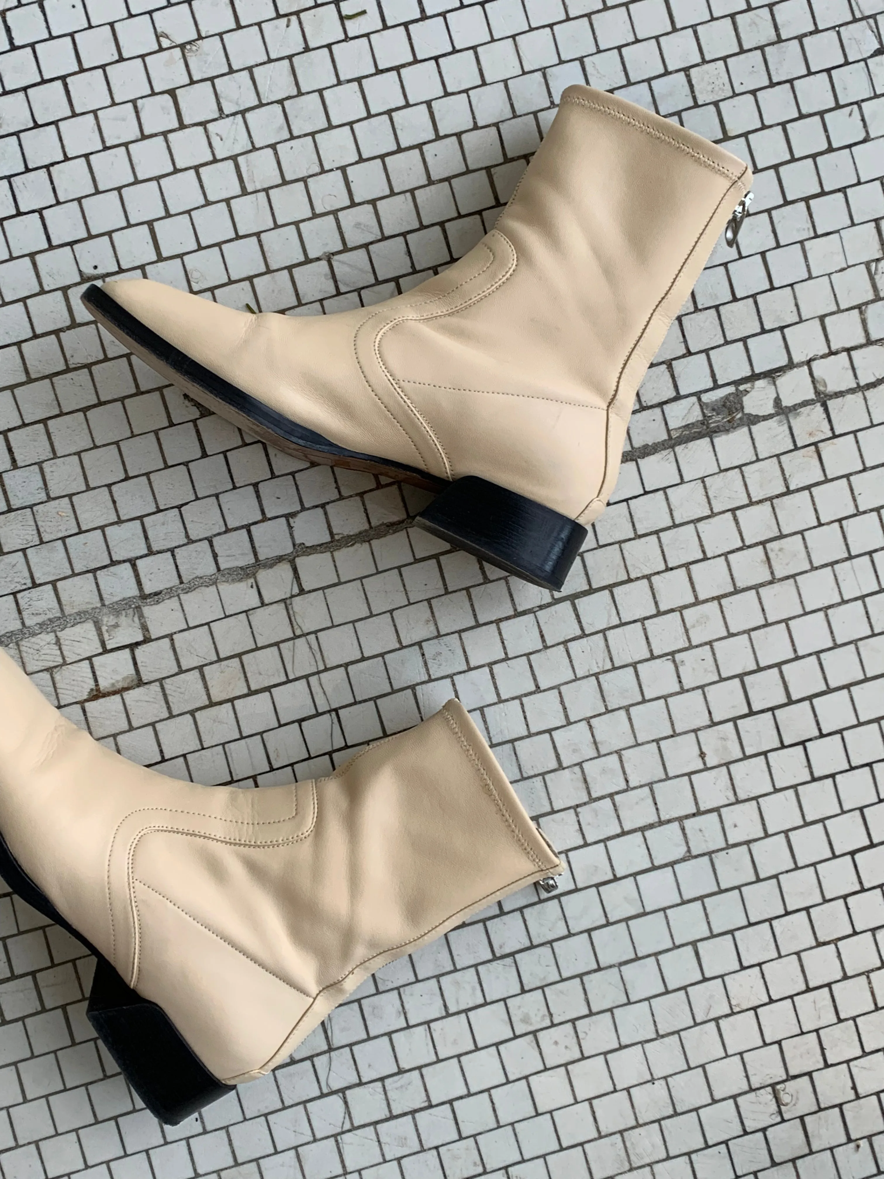 cream Labucq boots