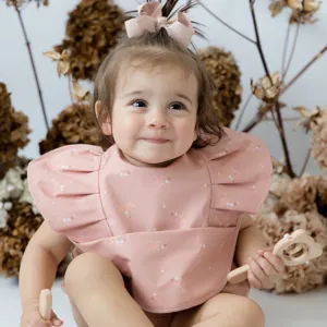 Daisy Frill - Snuggle Bib