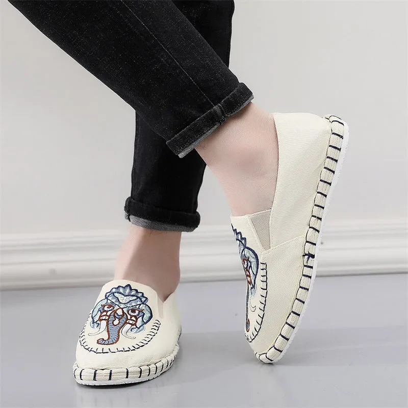 Ethnic Style Elephant Embroidered Cotton Linen Cloth Shoes for Men