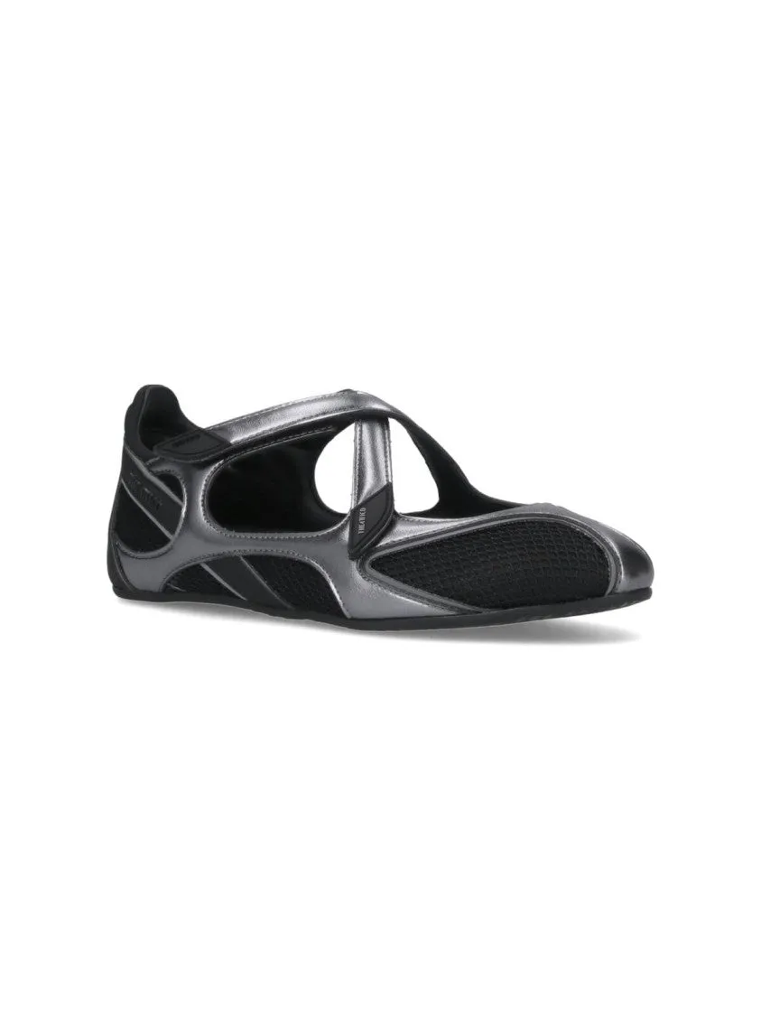 Floor 01" Flat Ballerinas – Black