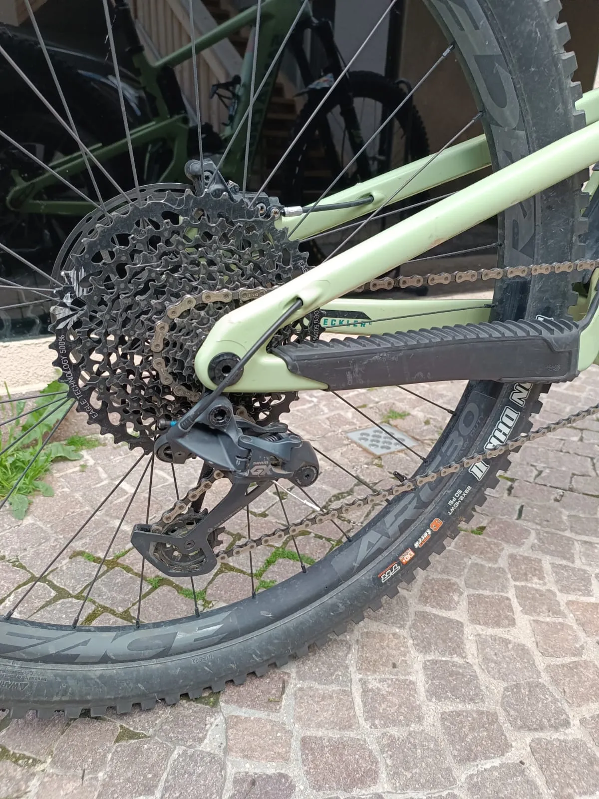 Heckler S /Carbon C /29"