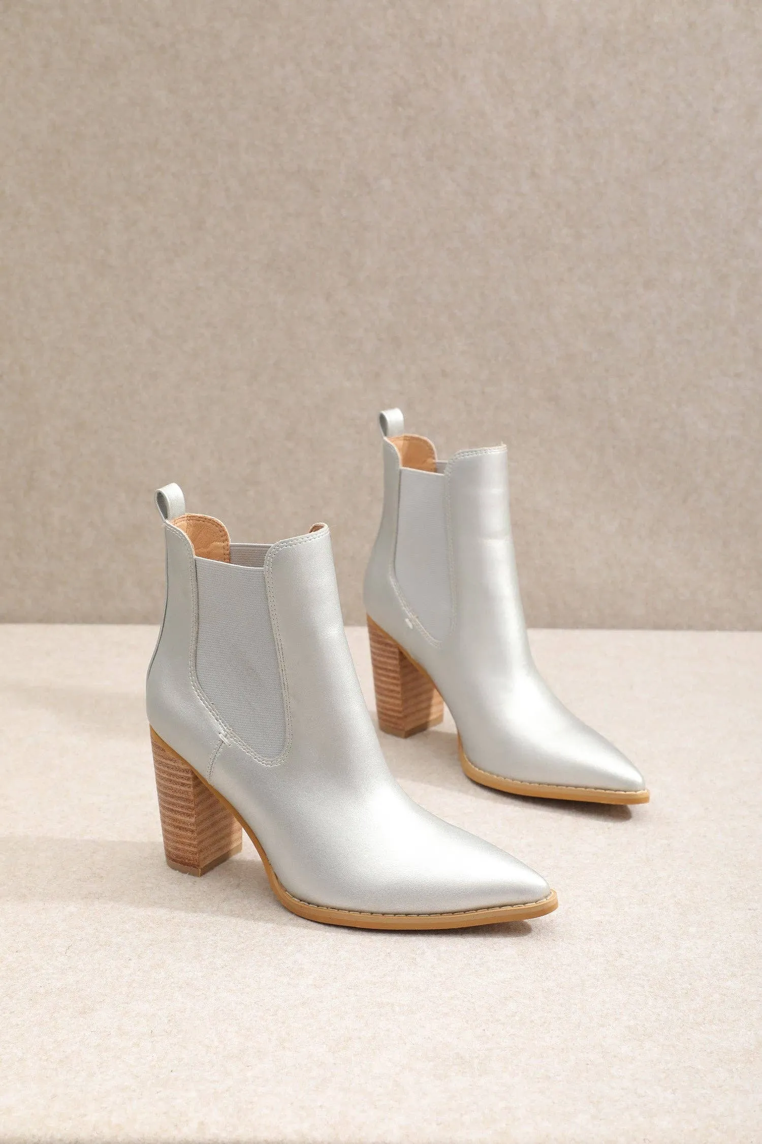 I DARE YOU - SILVER BOOTS