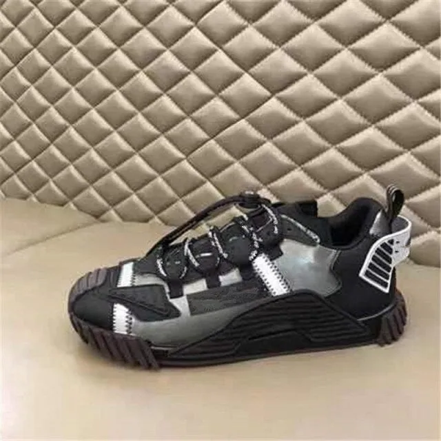 Leather Thick Bottom Breathable Sports Shoes
