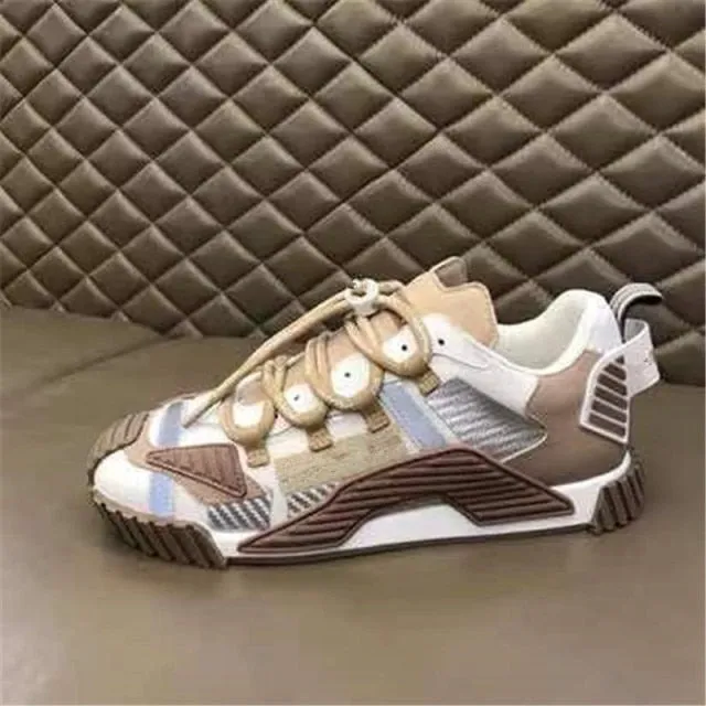 Leather Thick Bottom Breathable Sports Shoes
