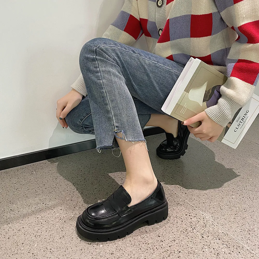 Loafers women's 2022 new spring thick-soled thick-heeled students a pedal retro British style trend black shoes