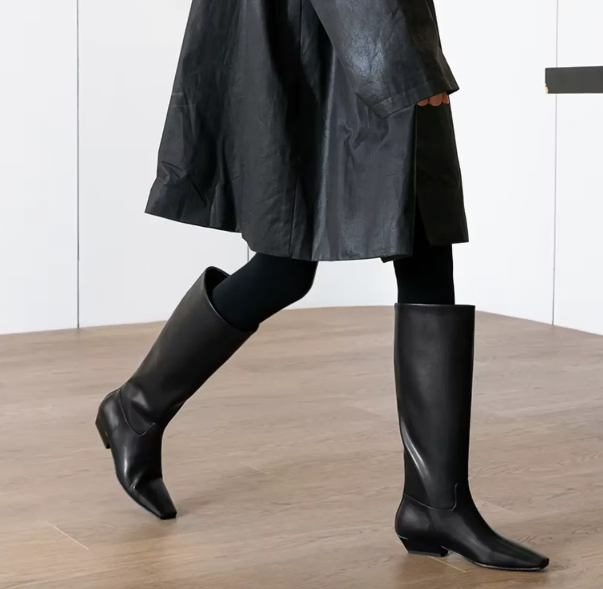 MANI LEATHER FLAT TALL BOOTS