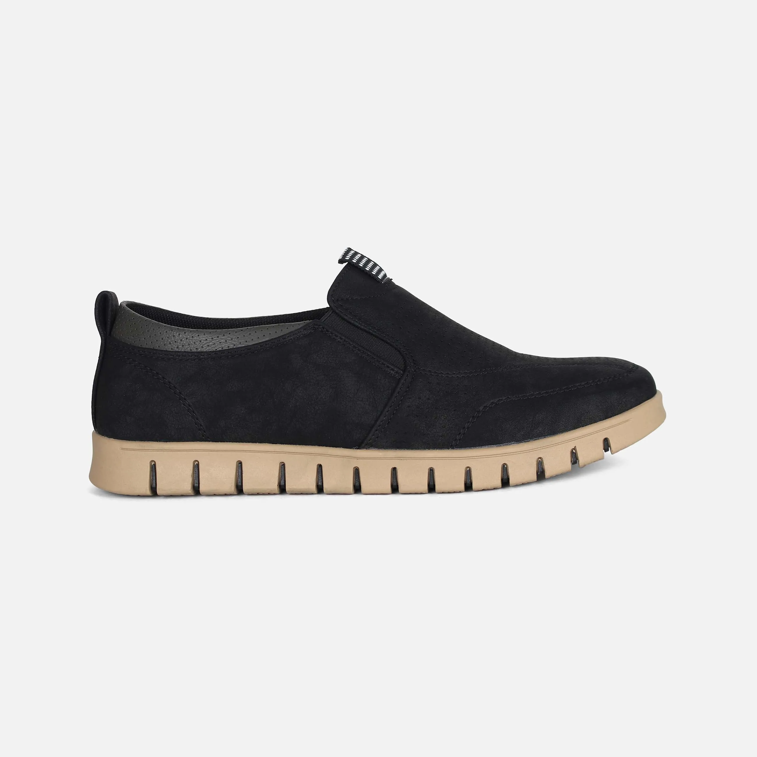MEN CASUAL SLIP-ON SHOES