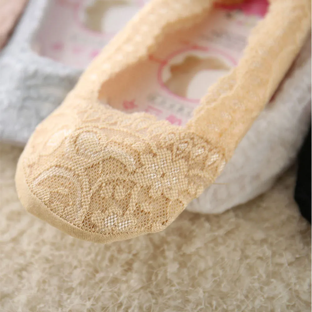 No-Show Lace Footies