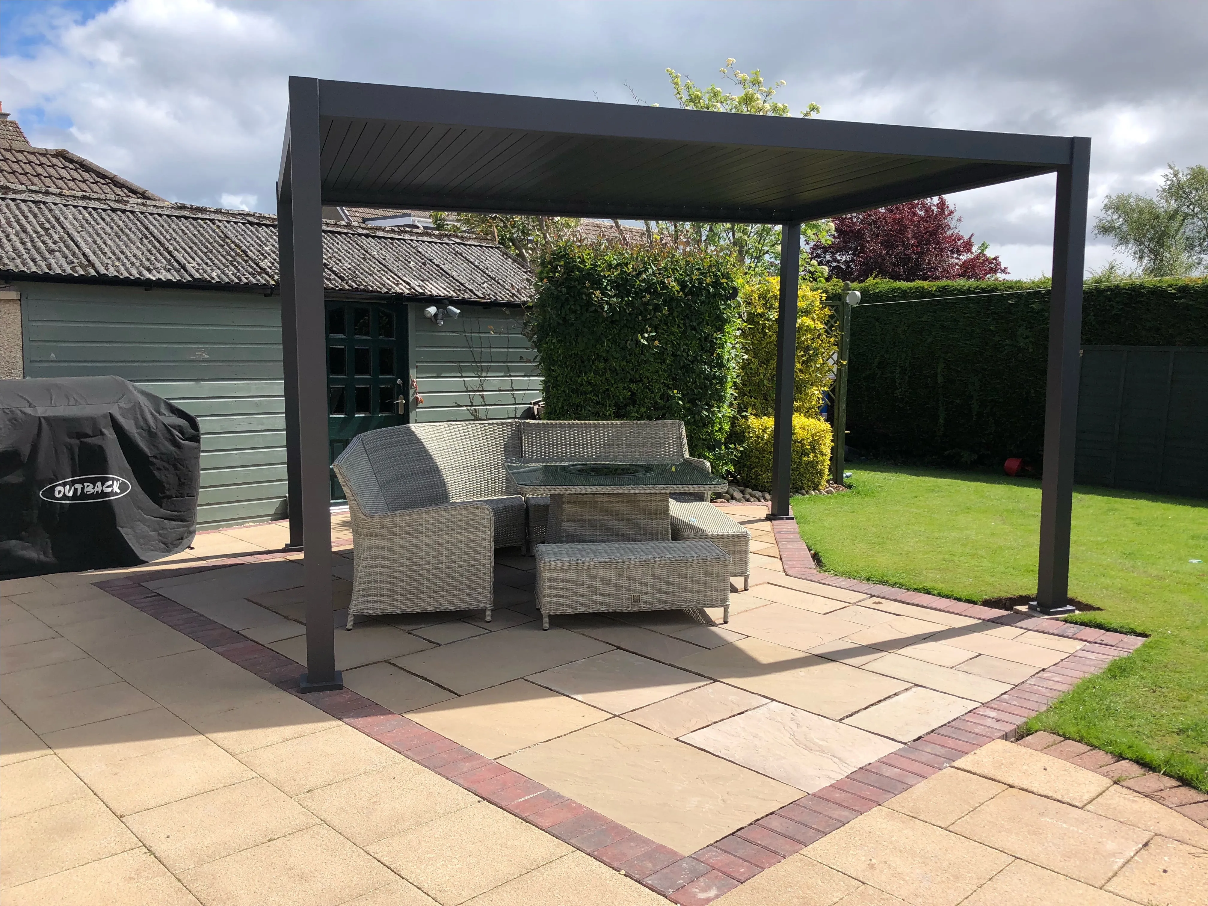 Nova Titan Aluminium Pergola 4m x 3m  with Glass Sliding Doors - Grey