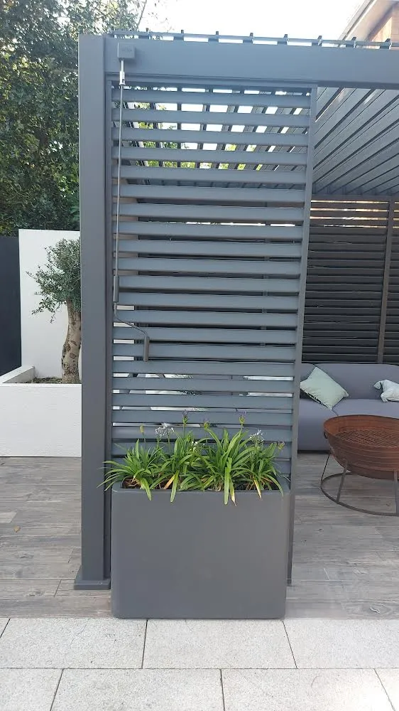 Nova Titan Aluminium Pergola 4x3m  Free Standing Graphite Grey