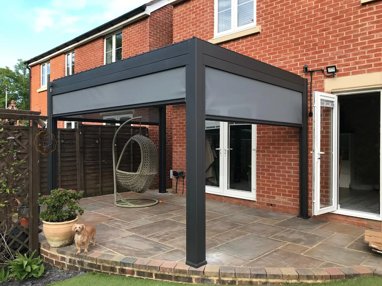Nova Titan Aluminium Pergola 4x3m  Free Standing Graphite Grey
