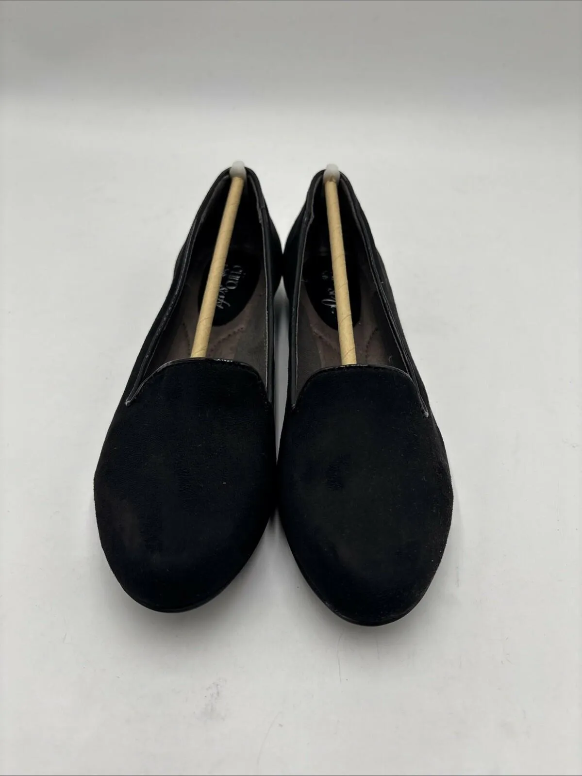 NWOB EuroSoft BERNIA Black Suede Round Toe Slip On Flats Women’s Size 6M/37