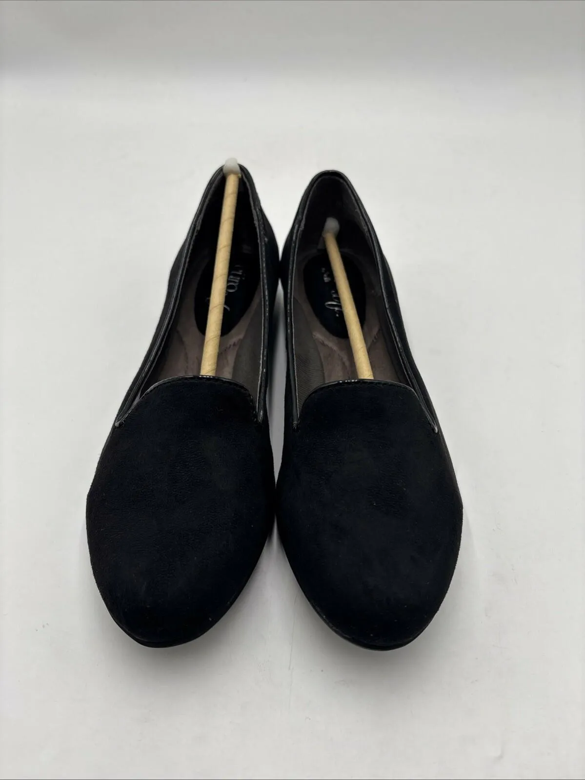 NWOB EuroSoft BERNIA Black Suede Round Toe Slip On Flats Women’s Size 7.5M