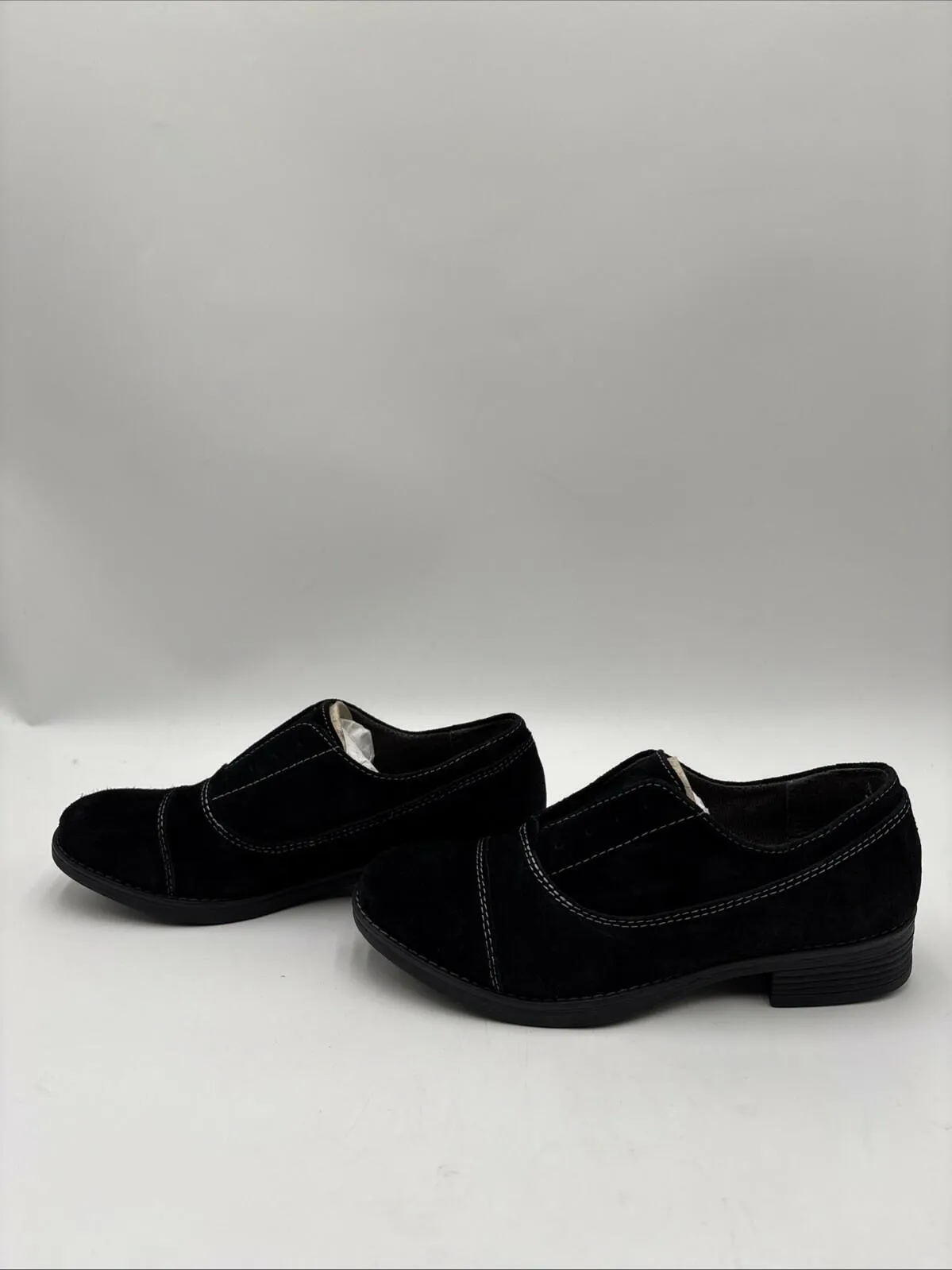 NWOB EuroSoft Tanya Women's Laceless Suede Oxfords Shoes Black Size 6M