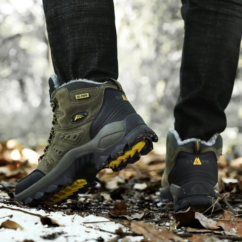 Orthopedic Mountains Men's Hiking Boots