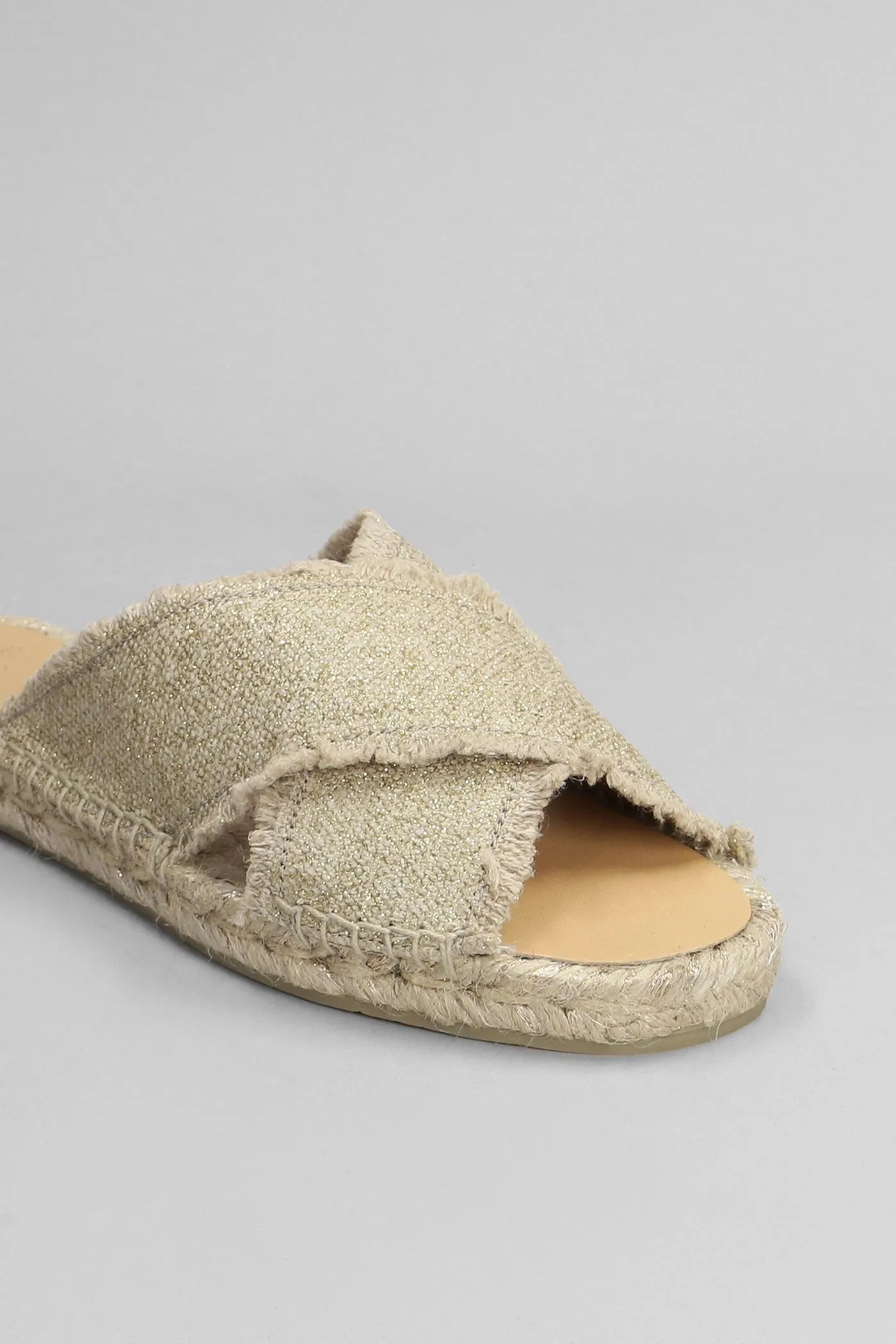 Palmera-032 Flats in gold canvas