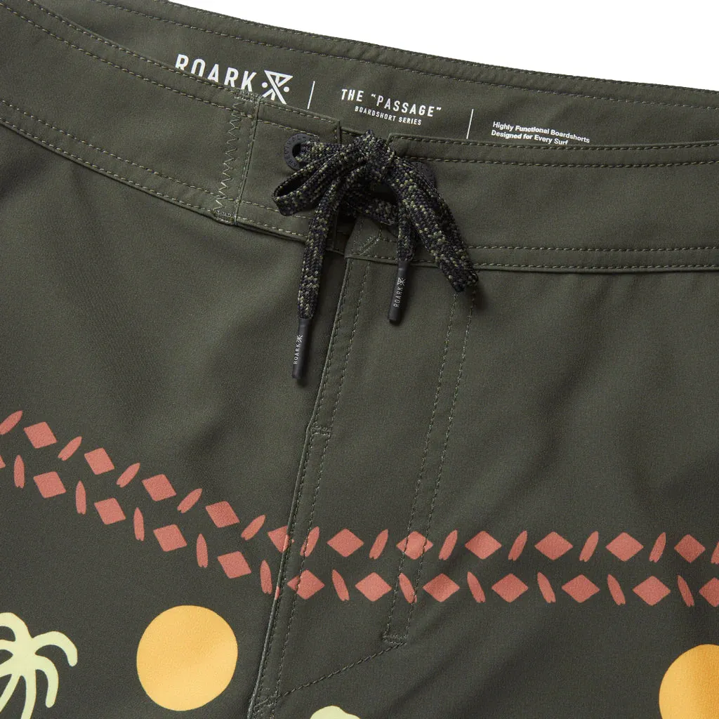 Roark Passage Primo 18" Island Time Military Boardshorts