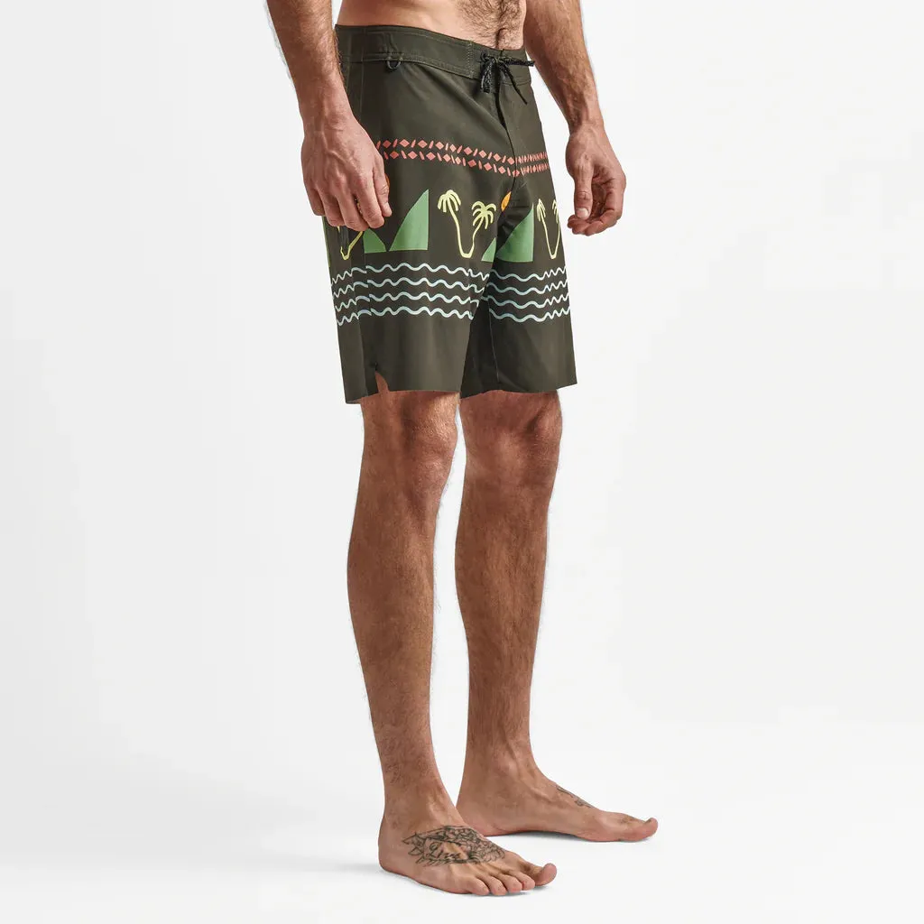 Roark Passage Primo 18" Island Time Military Boardshorts