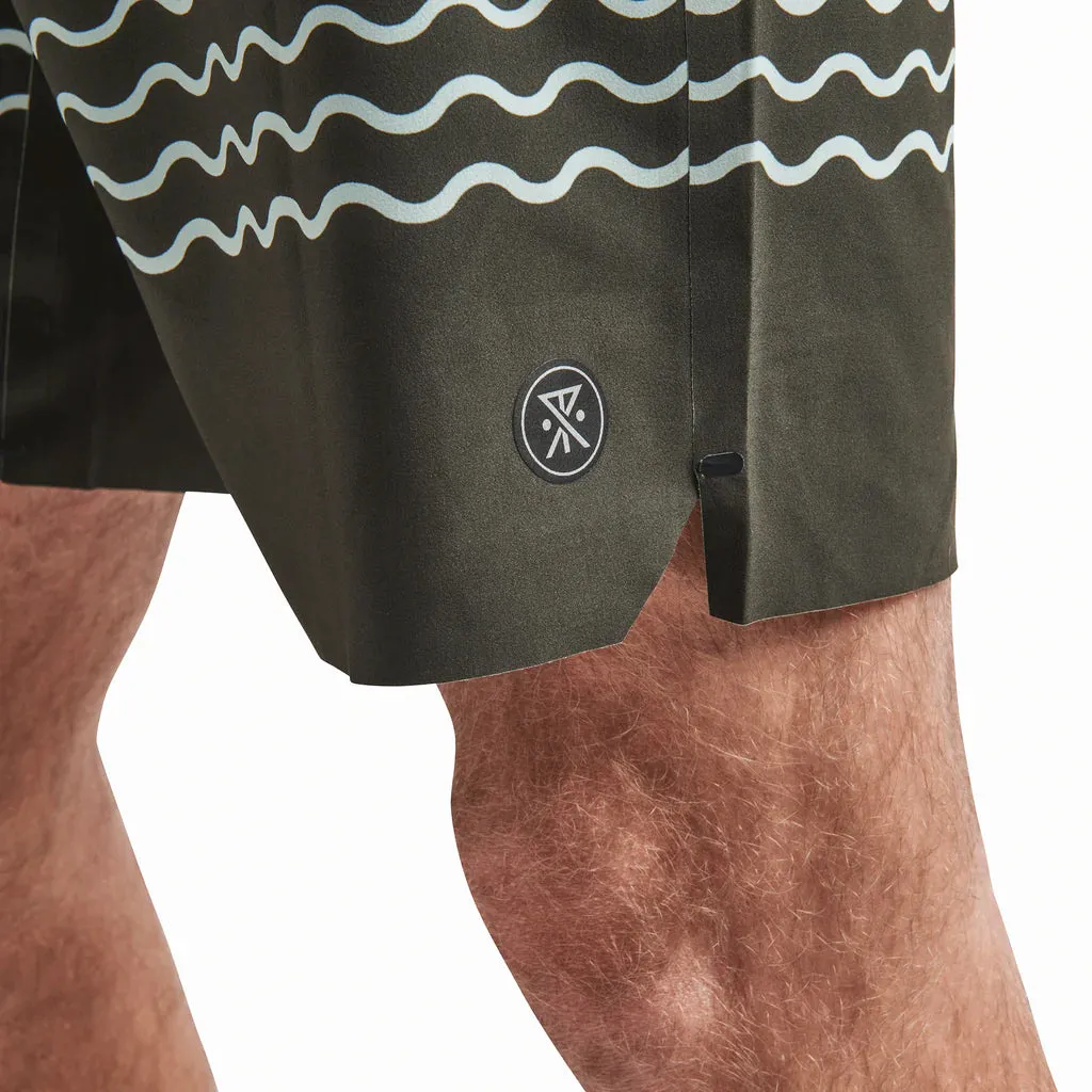 Roark Passage Primo 18" Island Time Military Boardshorts