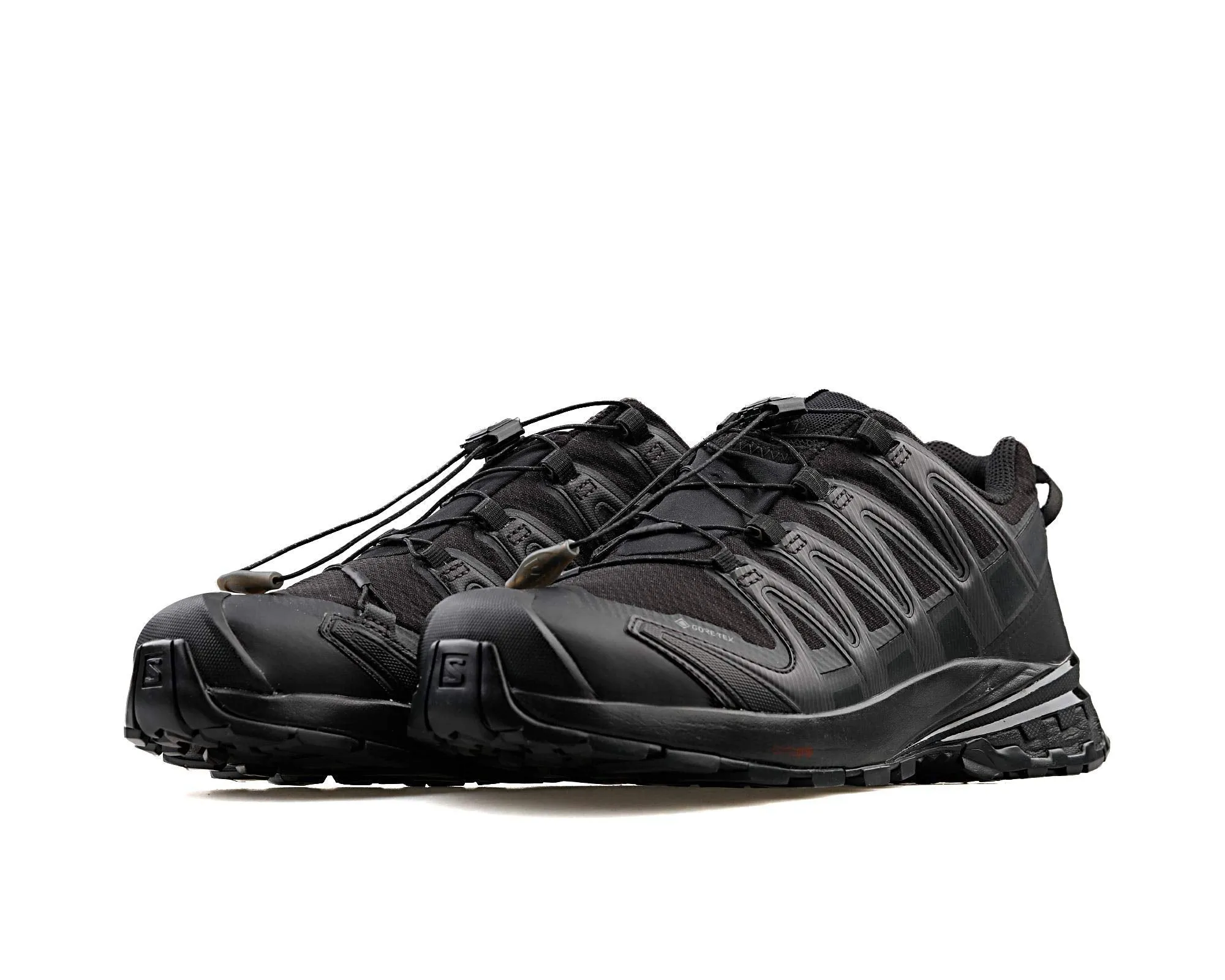 Salomon Men's XA PRO 3D V8 Gore-TEX Trail Running Shoes for Men, Black/Black/Black, 12