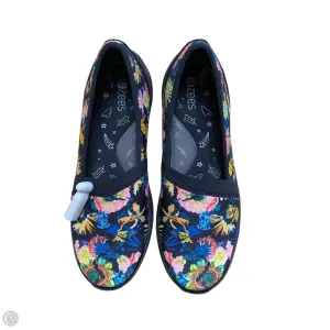 Shoes Flats By Bzees In Floral Print, Size: 10