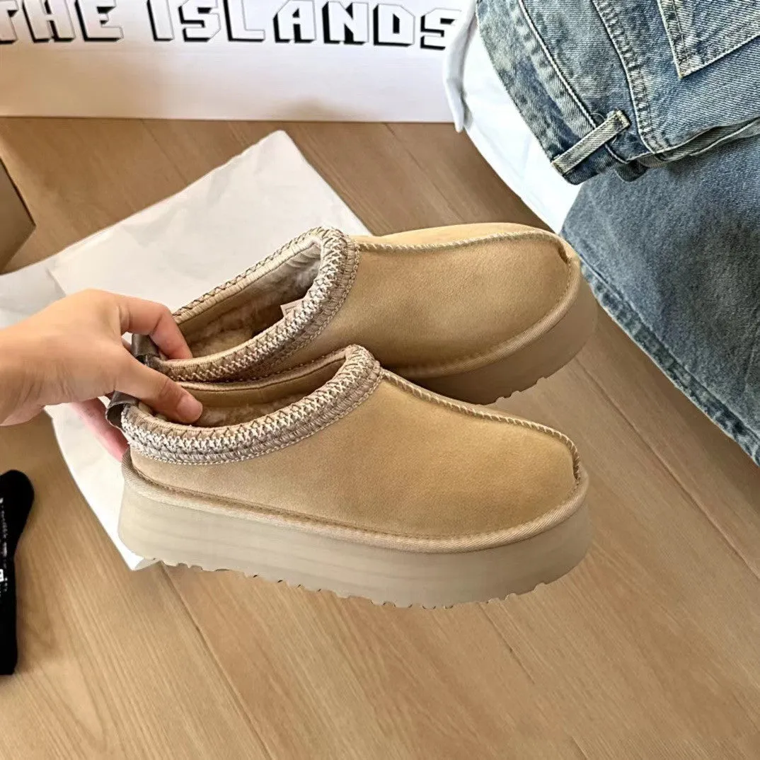 Slip-on Boots
