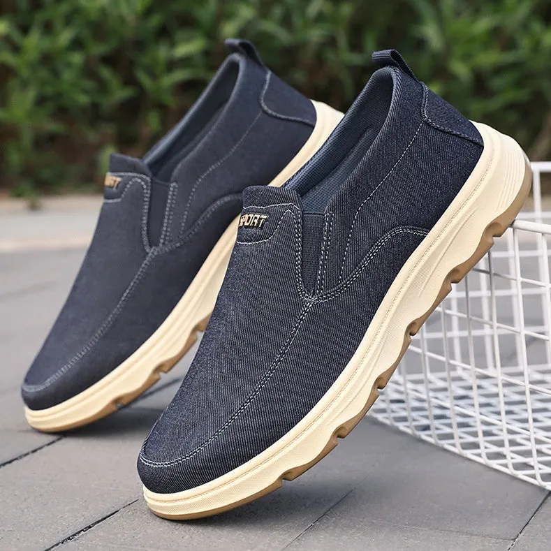 Soft and Water-Resistant Low-Top Moccasins with Slip-Resistant Outsole