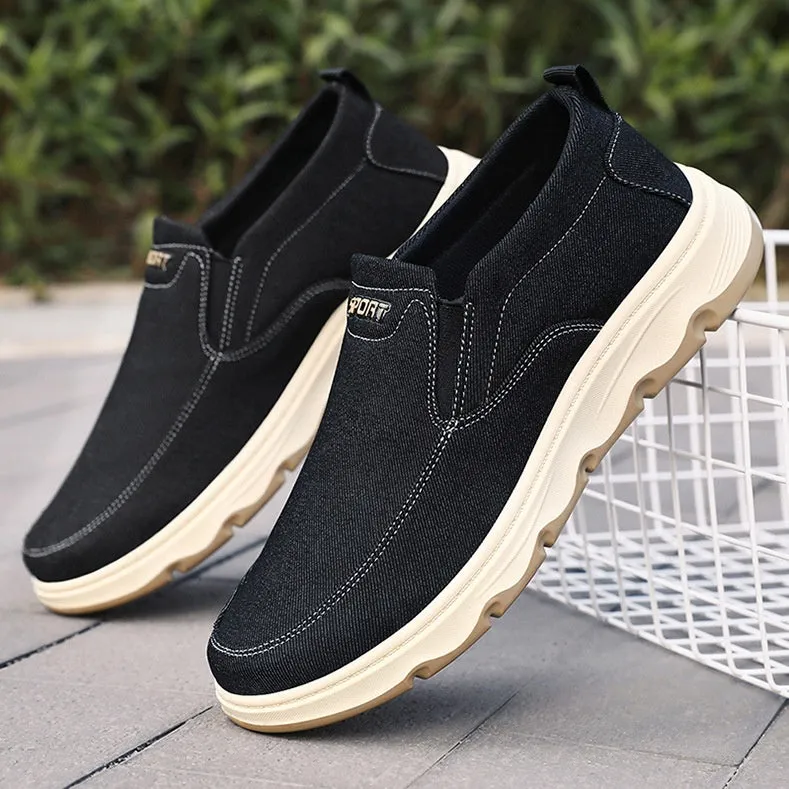 Soft and Water-Resistant Low-Top Moccasins with Slip-Resistant Outsole