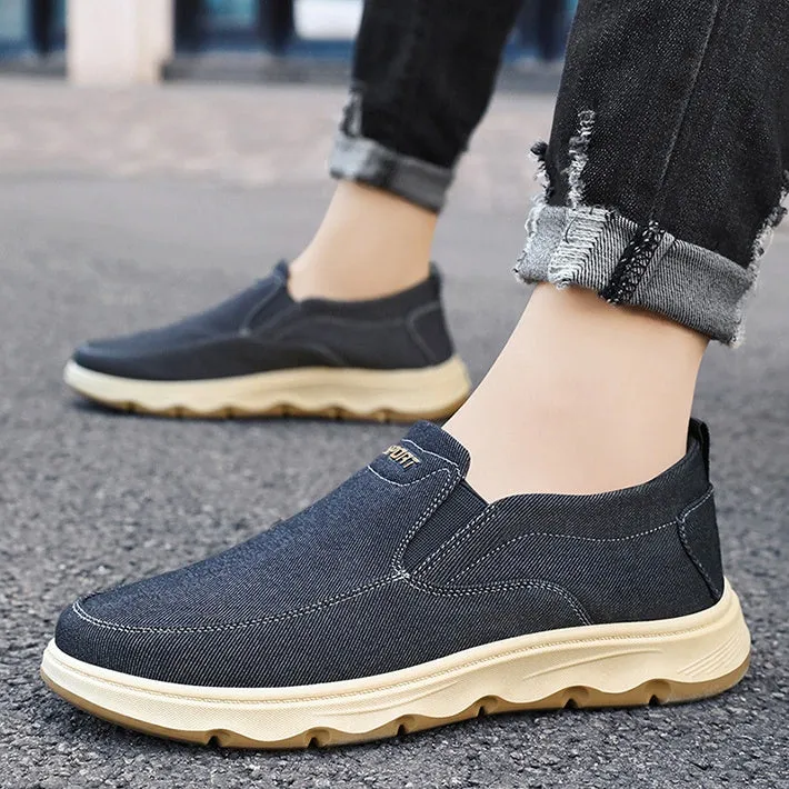 Soft and Water-Resistant Low-Top Moccasins with Slip-Resistant Outsole