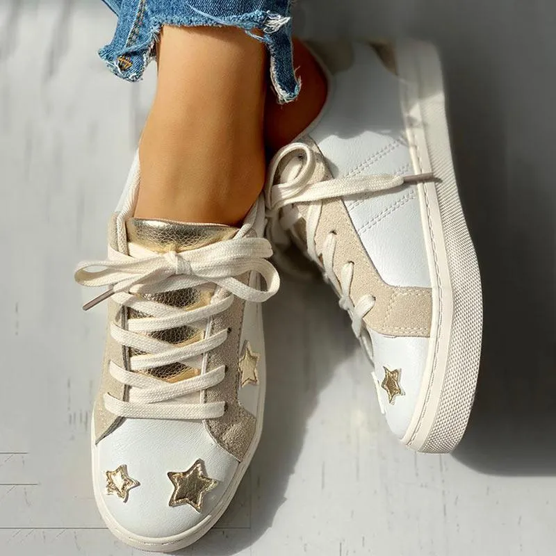 Star Design Casual Lace-Up Sneakers
