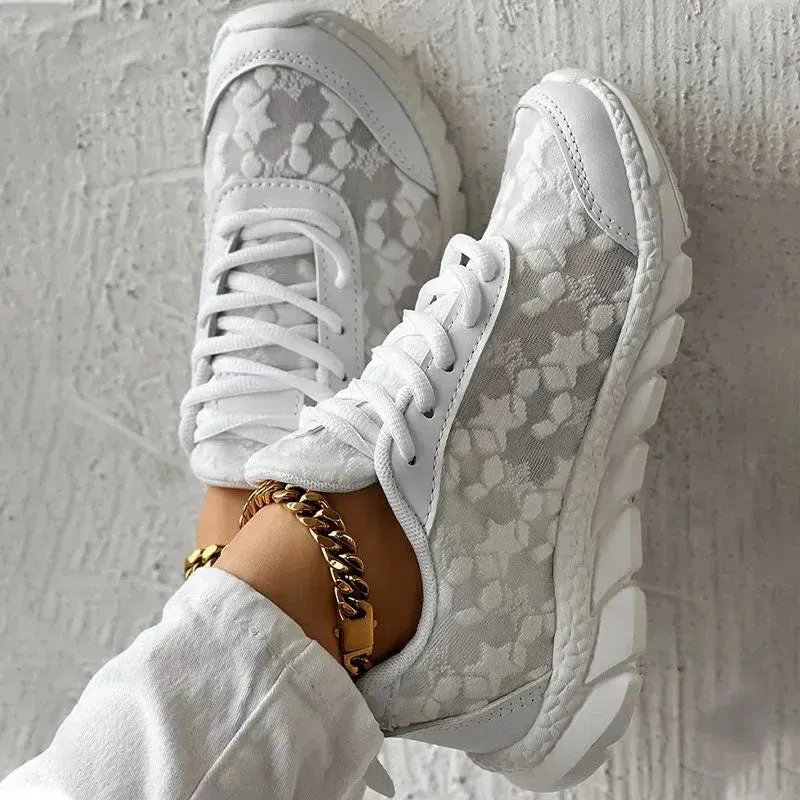 The Noa™ Summer sneaker
