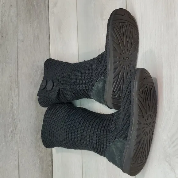 Ugg Australia 5649 Youth Kids Big Girl Sweater Knit Boots shoes sz 4