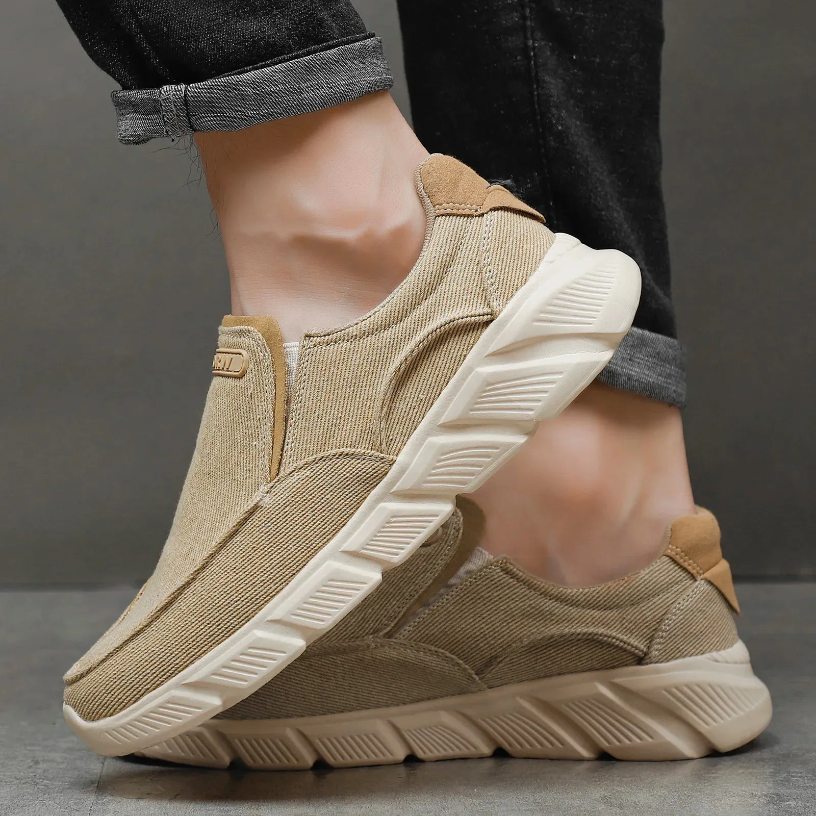 UrbanStride Canvas Slip-on Schuhe