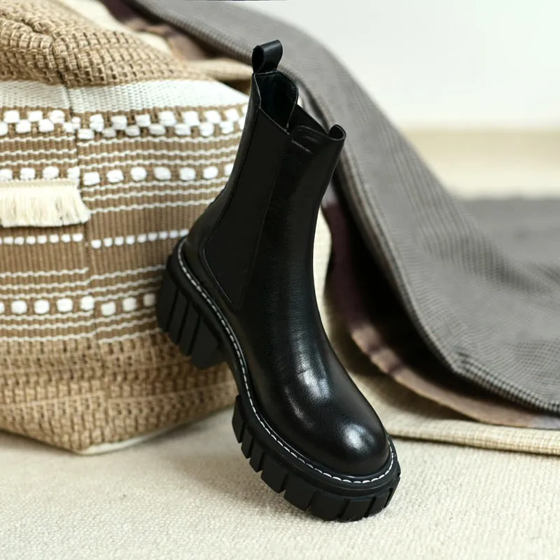 Women  Cowhide upper  Molded bottom Chelsea boots