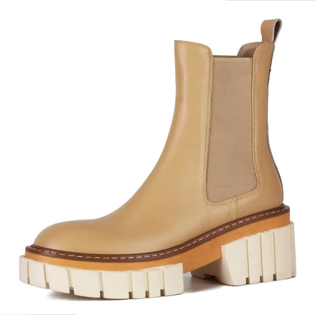Women  Cowhide upper  Molded bottom Chelsea boots