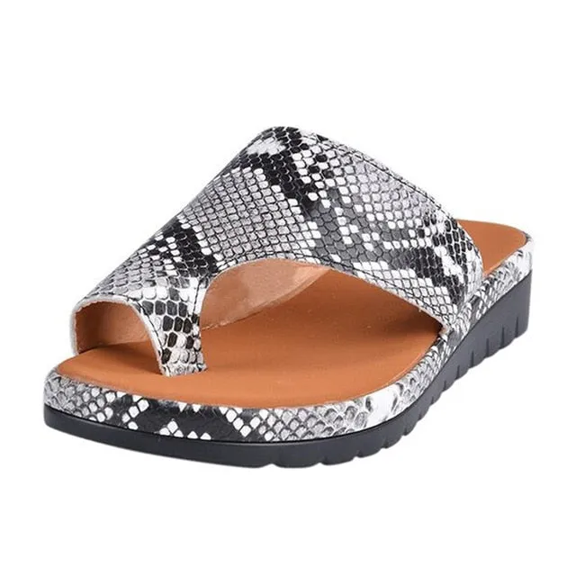 Women PU Leather Shoes Comfy Platform Flat Sole Ladies Casual Soft Big Toe Foot Correction Sandal Orthopedic Bunion Corrector